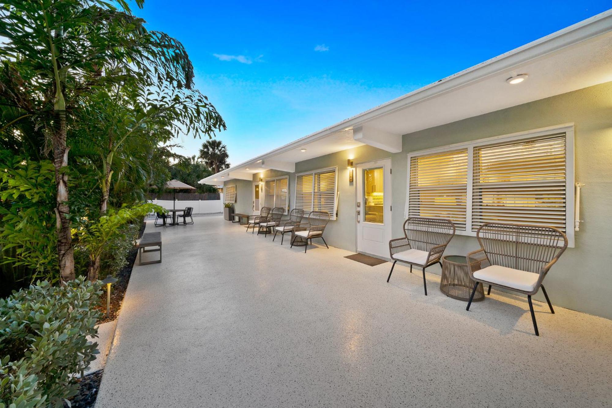 Boutique Vacation Rental Complex At Beach โคโคบีช ภายนอก รูปภาพ